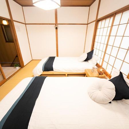 Very Convenient To Kyosera Dome Osaka Exterior photo