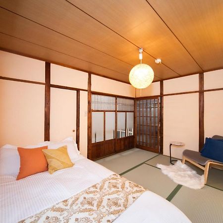 Very Convenient To Kyosera Dome Osaka Exterior photo
